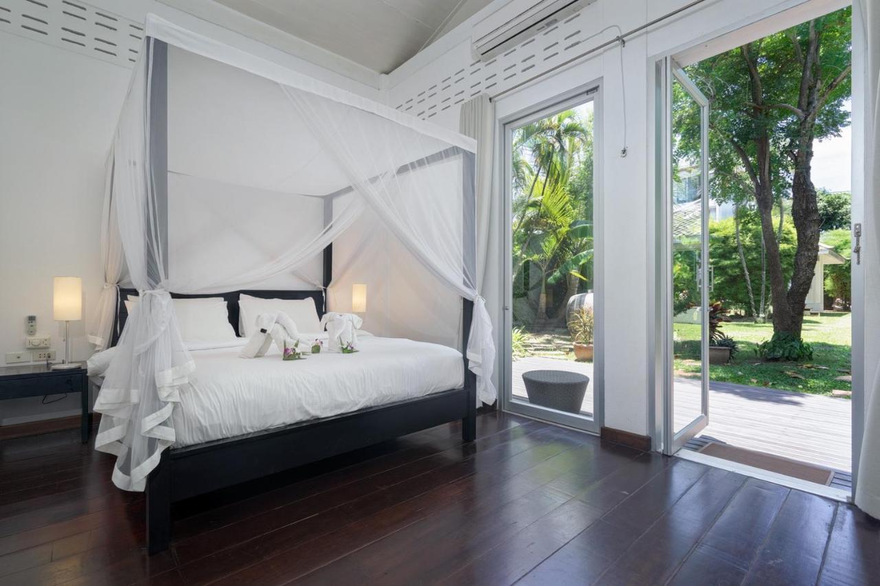 Ban Mok Talay Beachfront Villa Bang Rak Beach  Εξωτερικό φωτογραφία